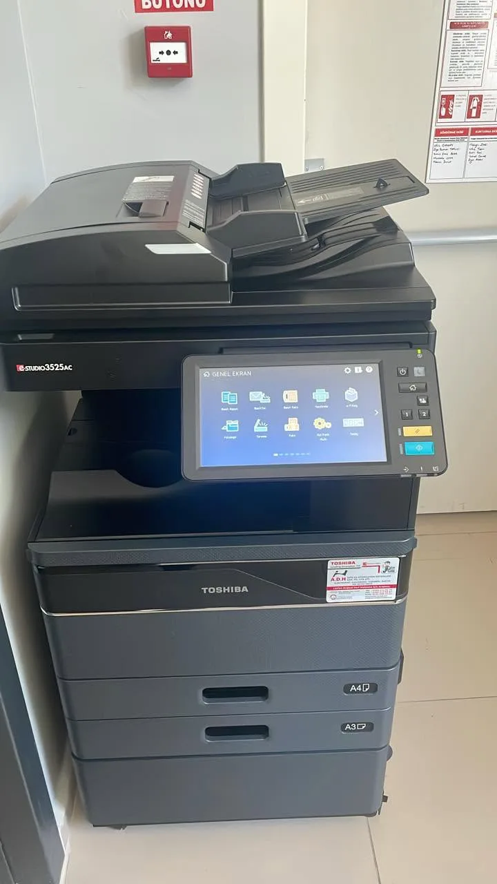 ADH Ofis tarafından kurulumu tamamlanan Toshiba çok fonksiyonlu fotokopi makinesi